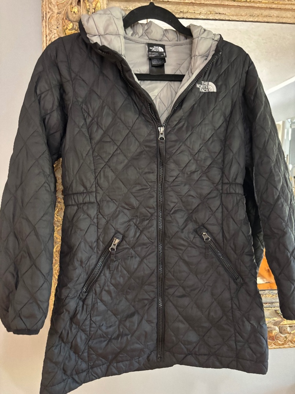 Girls North Face Thermoball Quilted Parka w/Hood Size M 10/12
